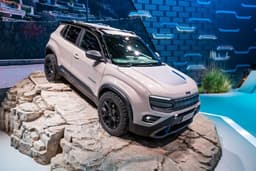 Rivian Targets Significant Increase in 2026 Vehicle Deliveries