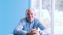 Netflix Stock Underperforms Post-Split Amid Acquisition Concerns