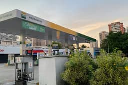 an image of SM Energy Company Raises Lender Commitments to $2.5 Billion