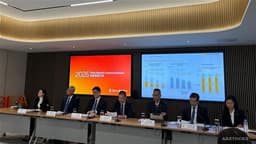 BANK OF E ASIA: Commercial Real Estate NPL Ratio Reaches 8% by End of 2025; Market Indicates Stabilization Signs