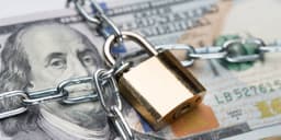 an image of ‘Crash proof’ your portfolio with these 10 stocks and 3 ETFs