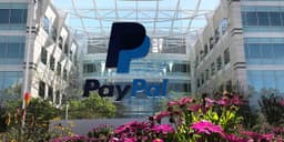 an image of PayPal Appoints HP Inc.'s Lores as CEO, Falls Short of Earnings Projections; Shares Plunge 15%.