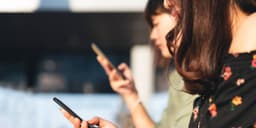 Crypto Decline Hurts Robinhood and Coinbase Performance