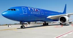 an image of Air Lease Delivers New Boeing 737-8 to Air Canada