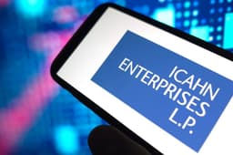 Carl Icahn Loses Half His Fortune on Major Investment Gamble