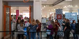 Vera Bradley Reports Q3 Revenue of $62.3M with Net Loss of $12.4M