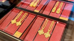 an image of Jewelry and Gold Stocks Perform Well; LAOPU GOLD Rises Approximately 7%; LUK FOOK HOLD Reaches 7.5-Year High; CHOW TAI FOOK Remains Weak