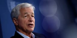 Jamie Dimon Cautions About Risks of 'Foolish Decisions'; Private Credit May Be Involved.
