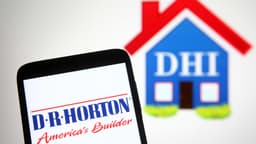 Domino's Pizza Reports Q4 Earnings Beat Amid Sales Deceleration Guidance