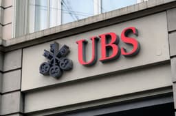 UBS Reports Strong Q4 Profit Growth, Warns Of Interest Income Decline