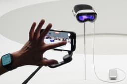 Arista Networks Rated Among Top Communication Equipment Stocks by Hedge Funds