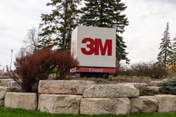 3M Navigates Tariffs, Analyst Expects Headwinds Due To Interest Expenses