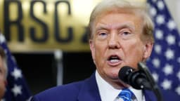 FTC Chair Calls for Review of Political Bias in Apple News