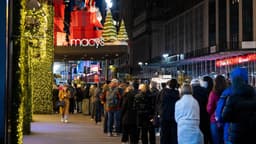 an image of U.S. Consumer Sentiment Slightly Improves in December